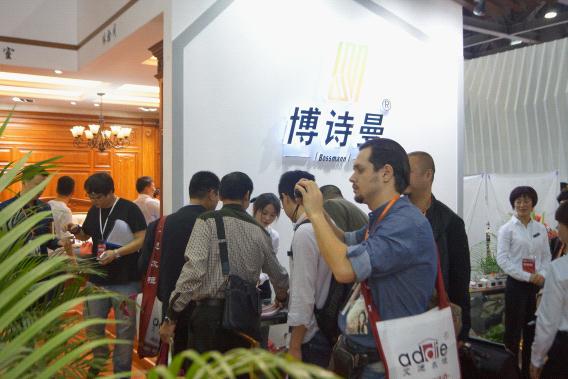 閃耀全場 博詩曼2015衣柜展綻放深厚品牌精髓