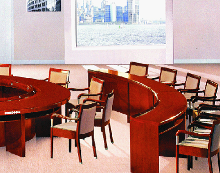 海邦家具一手抓品質(zhì),一手抓營(yíng)銷(xiāo)與服務(wù)