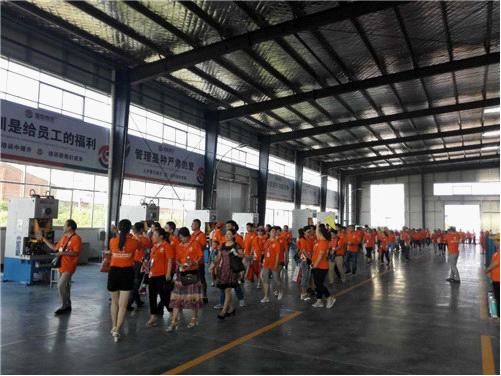 熱烈祝賀三元光電“中國(guó)（光山）遠(yuǎn)紅外無(wú)煙燒烤節(jié)”成功舉辦