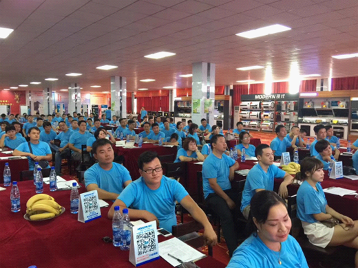 凝心聚力?創(chuàng)新蛻變 現(xiàn)代廚衛(wèi)空降湖北應城