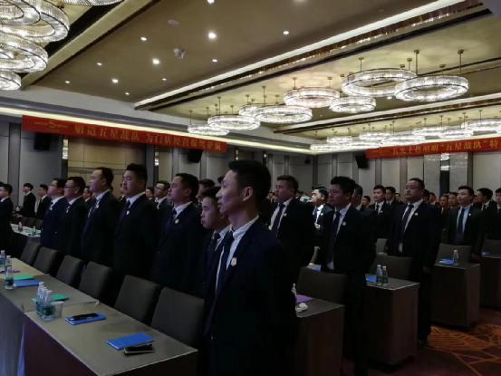 團(tuán)隊的力量 品牌的力量 五光十色照明的力量！