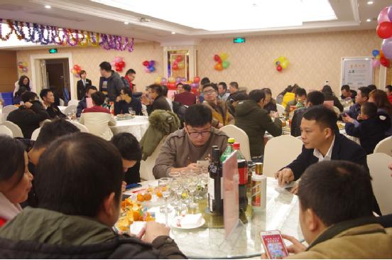 青龍廣西公司2017年度表彰暨2018迎新晚會(huì)圓滿結(jié)束