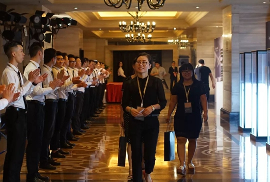 榮事達廚衛電器:榮曜,獻給時代的榮者!